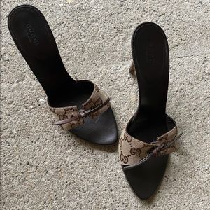 Vintage Gucci heals
